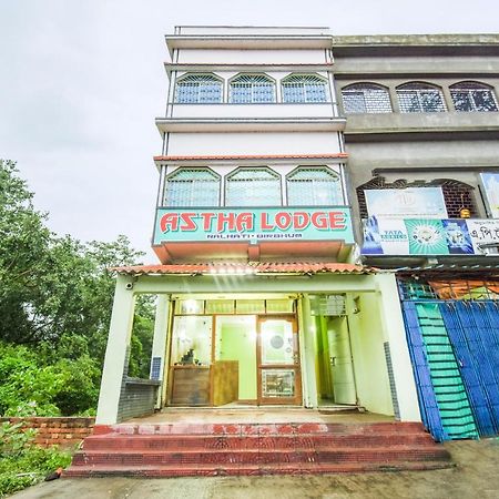 Spot On 44270 Astha Lodge Tarapith Exteriér fotografie